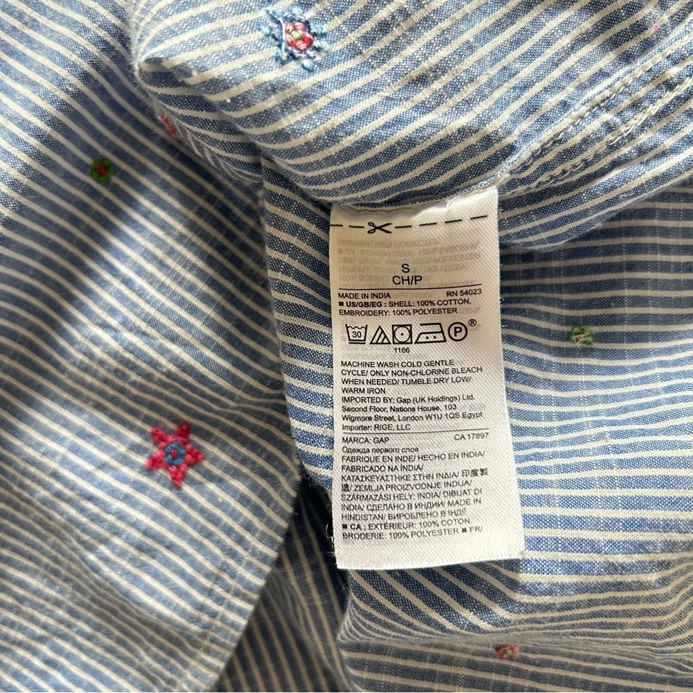 Gap Embroidered Flowers Long Sleeve Button Down Shirt, Blue/White - Picture 8 of 8